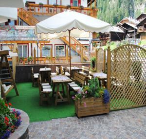 Bernard Hotel Canazei Ngoại thất bức ảnh